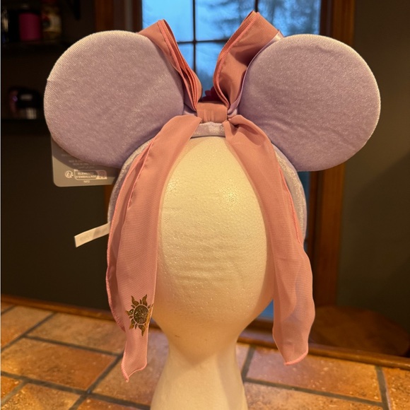 NWT Disney Sea Fantasy Springs Rapunzel Lantern Festival Minnie Ears Headband - Picture 6 of 7